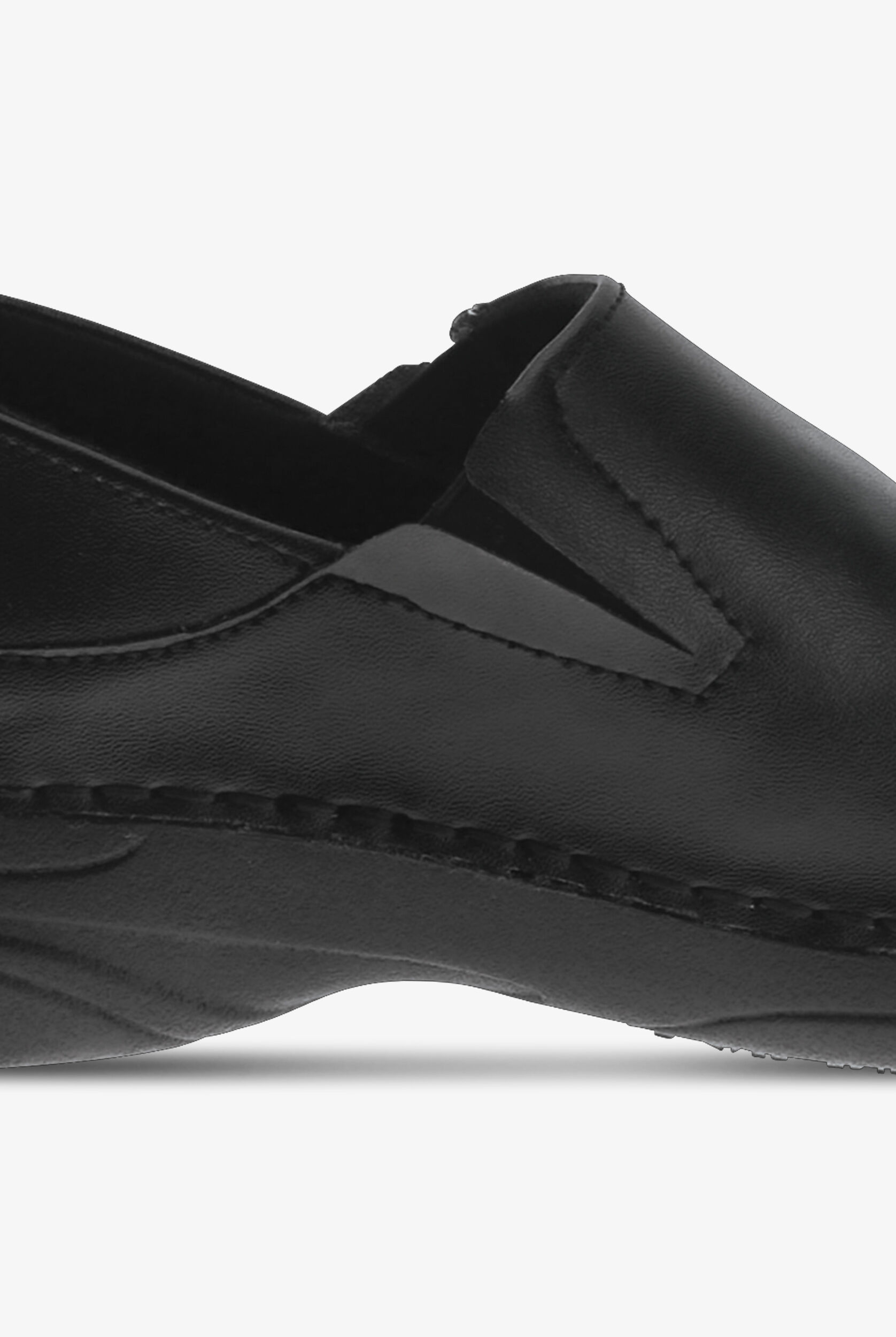 spring step nursing clogs