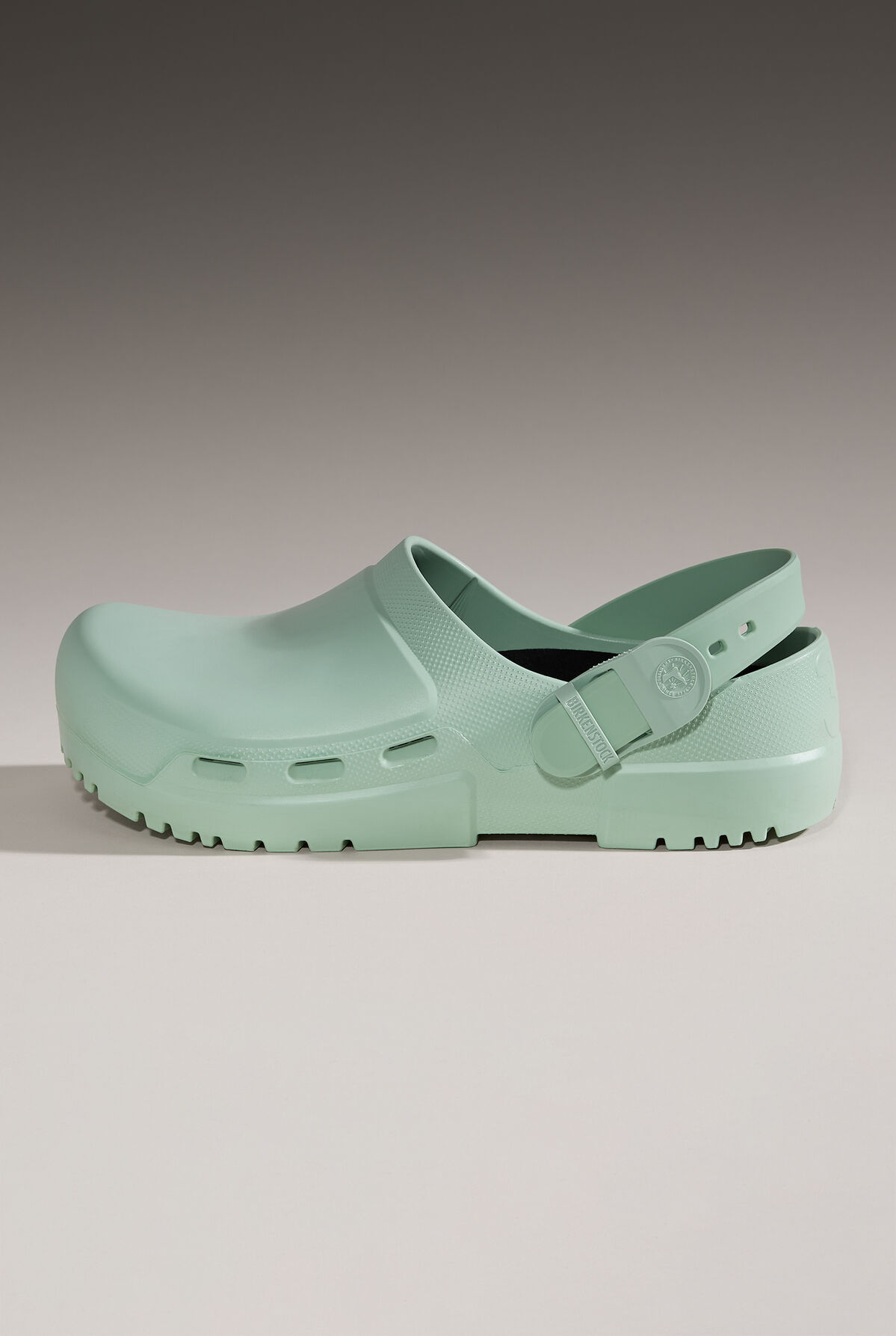 Birkenstock Unisex Birki Air 2.0 Matcha Clogs, Nursing Clogs display picture 3