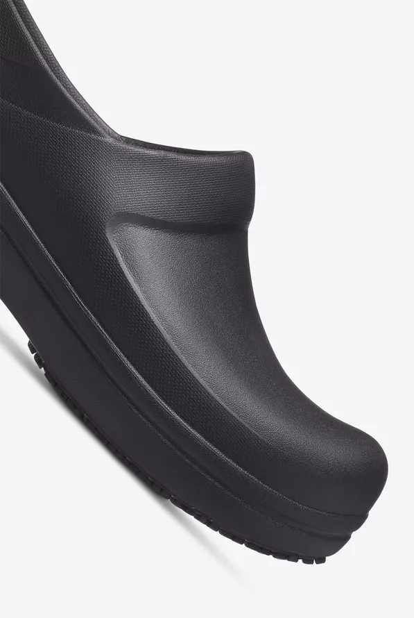 Crocs Women's Neria Pro II Literide Black Clogs, Nursing Footwear Crocs Women's Neria Pro II Literide Black Clogs, Nursing Footwear