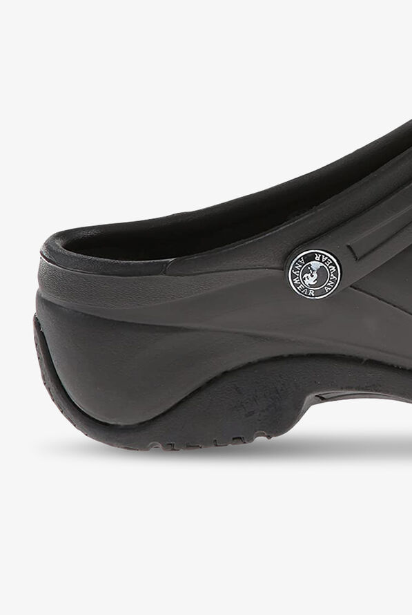 anywear zone clogs
