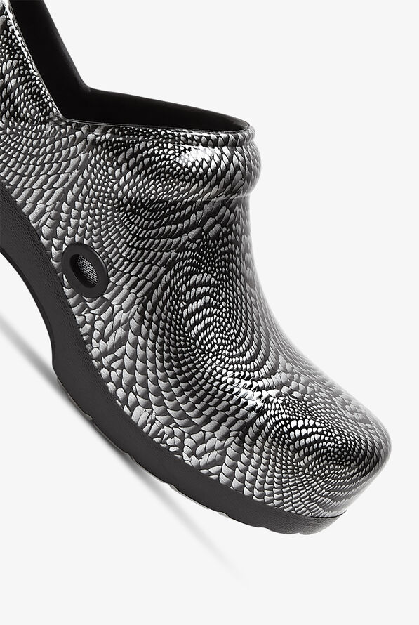 anywear srangel clogs