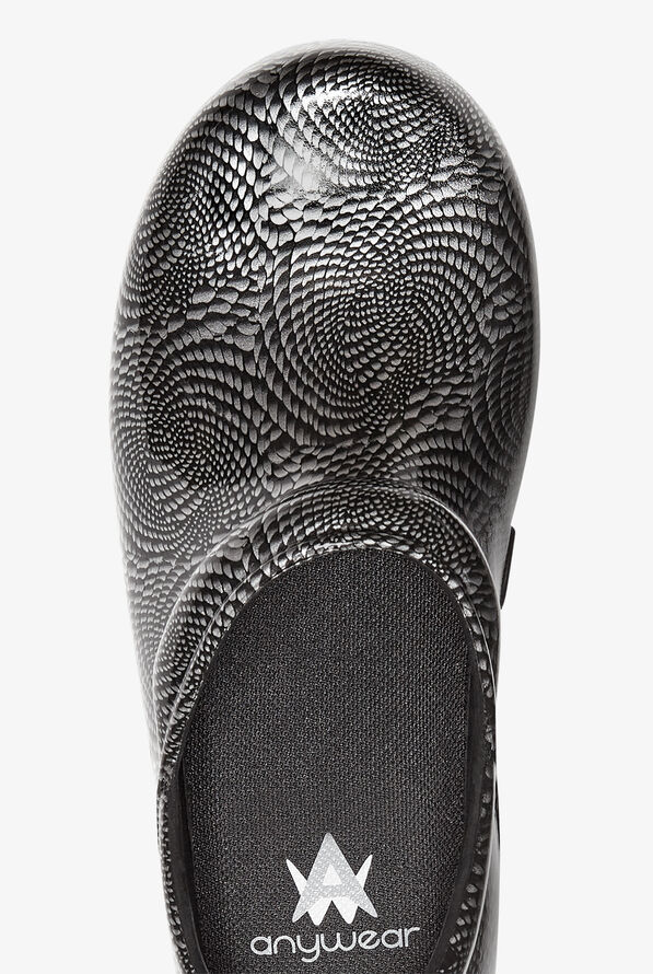 anywear srangel clogs