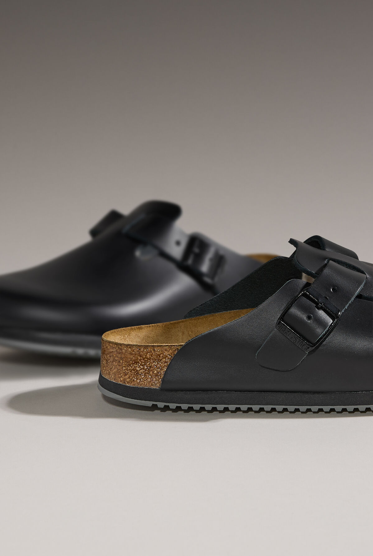 Birkenstock Unisex Boston Super Grip Black Clogs, Nursing Shoes display picture 1