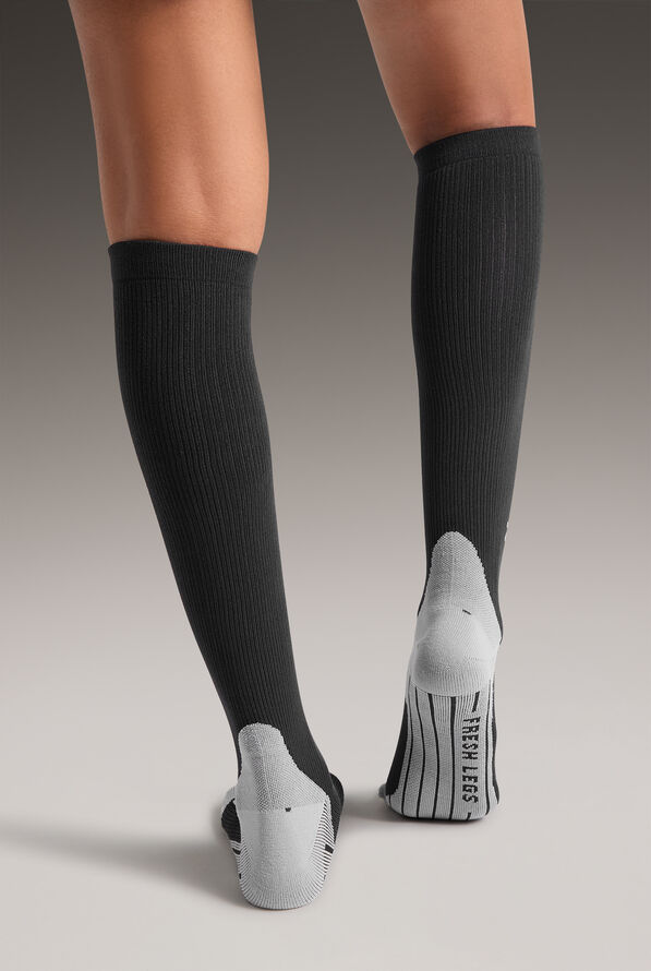 Zensah Unisex 15-20 mmHg Moderate Compression Socks - Black - 4