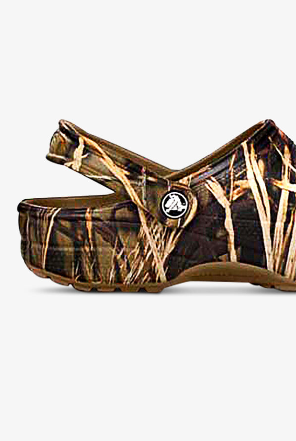 Crocs™ Unisex Realtree Classic Shoes - null - 4