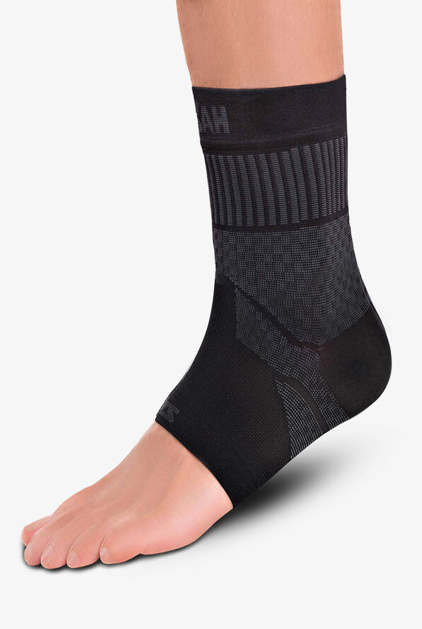 Zensah Unisex 15-20 mmHg Compression Ankle Sleeves - Black - 1