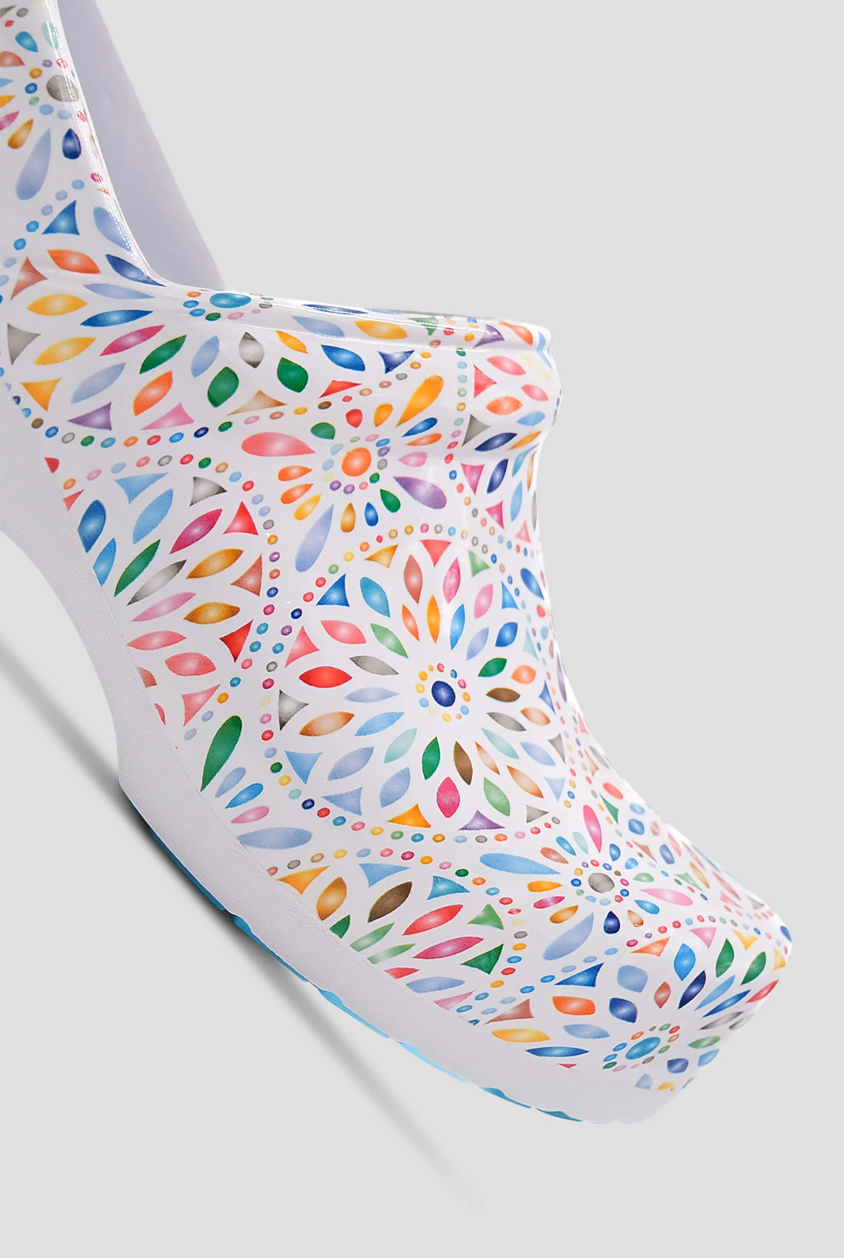 Anywear Women's Slip Resistant SR Angel Kaleidoscope Clogs