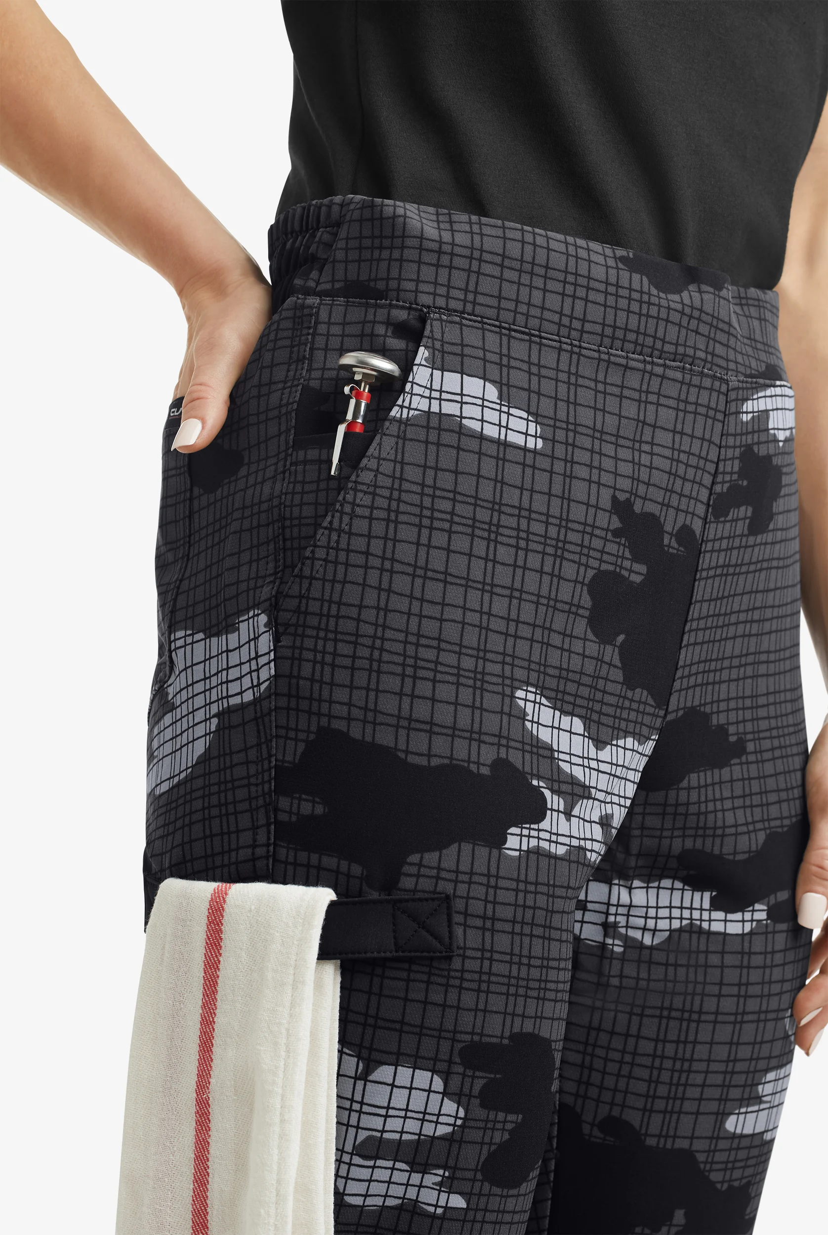 CHEF PERFORMANCE Camouflage Women's 7-Pocket STRETCH Chef Jogger