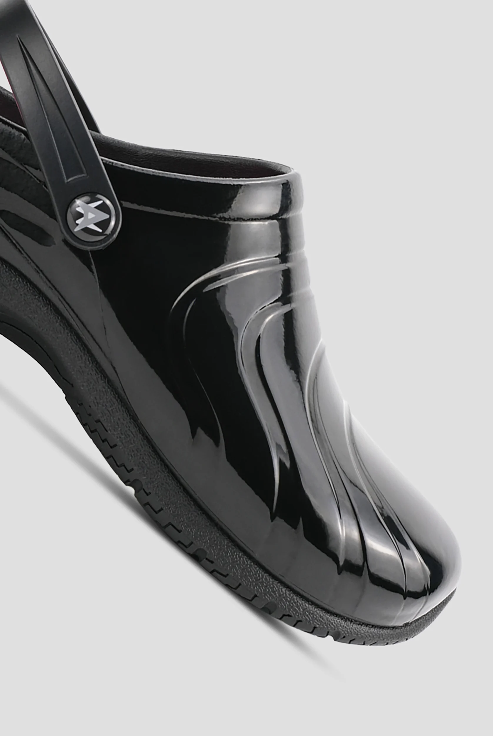 Anywear Women's Zone Sole Focus Black Patent Clogs