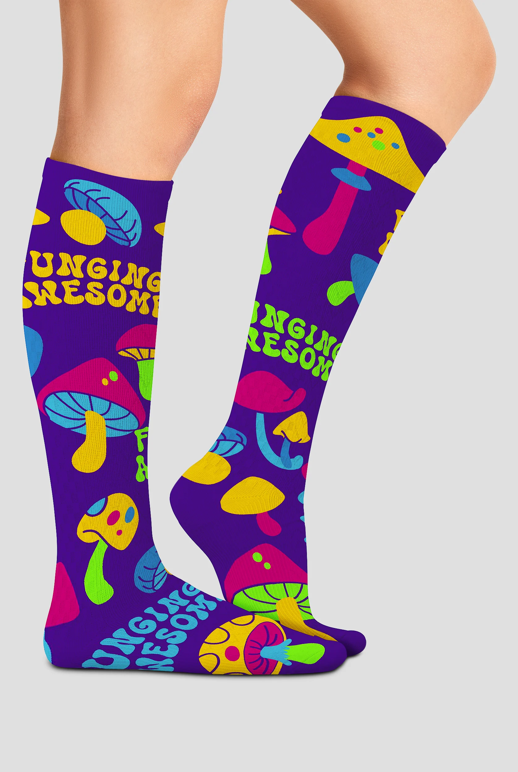 Cherokee Women's Fungi 10-15 mmHg Light Compression Socks