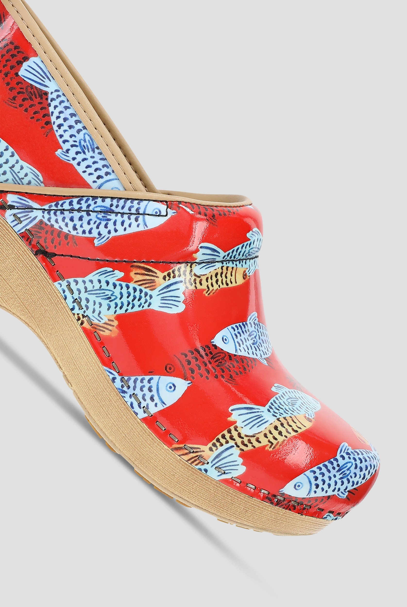 Zuecos antideslizantes Dansko XP 2.0 Sardines de charol para mujer